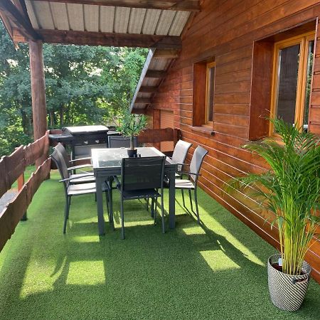 בזילס Chalet Le Montebello מראה חיצוני תמונה